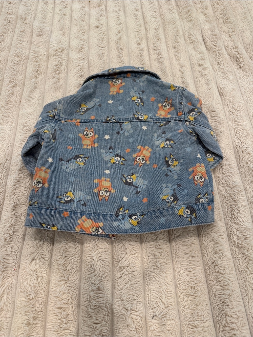 Bluey denim jacket - Picture 3 of 3